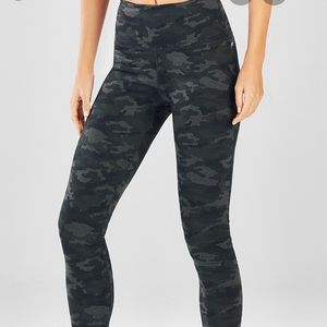 Fabletics Camo 7/8 legging